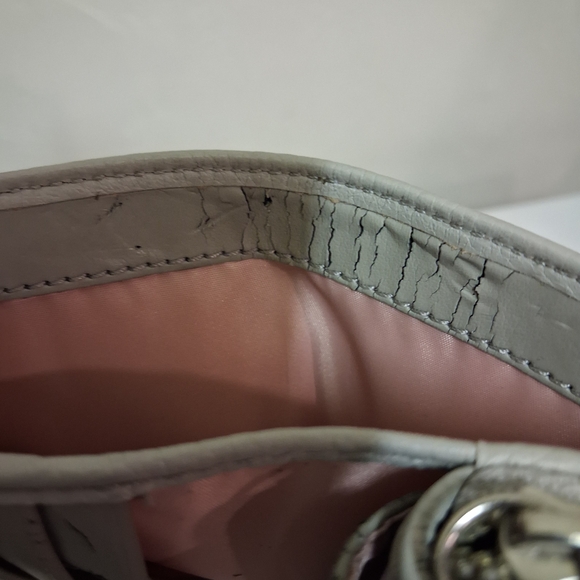 COACH Pebbled Leather Small Wallet in Light Gray